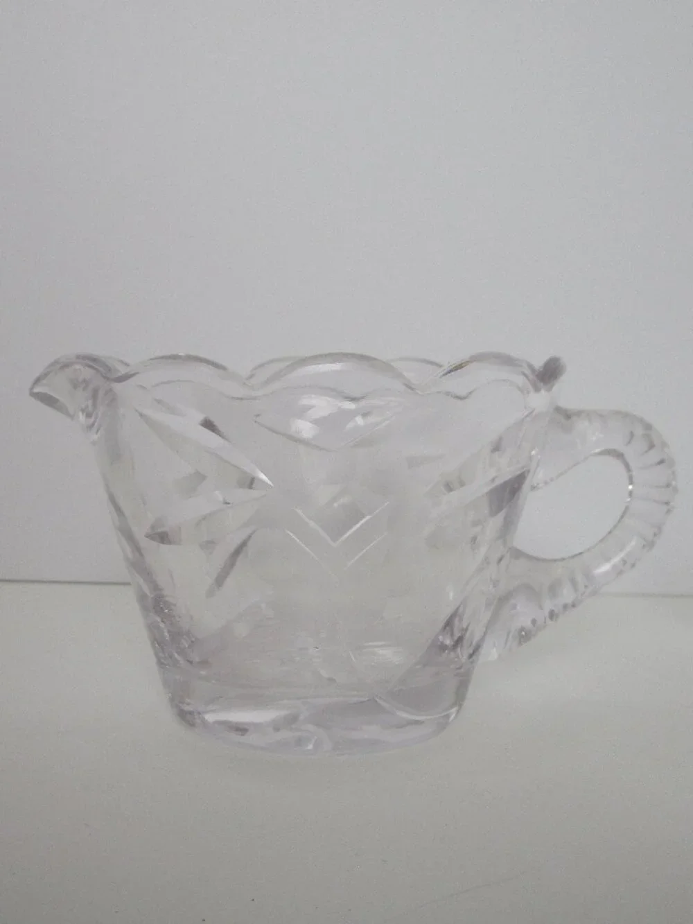 depression glass sugar bowl with lid and creamer
